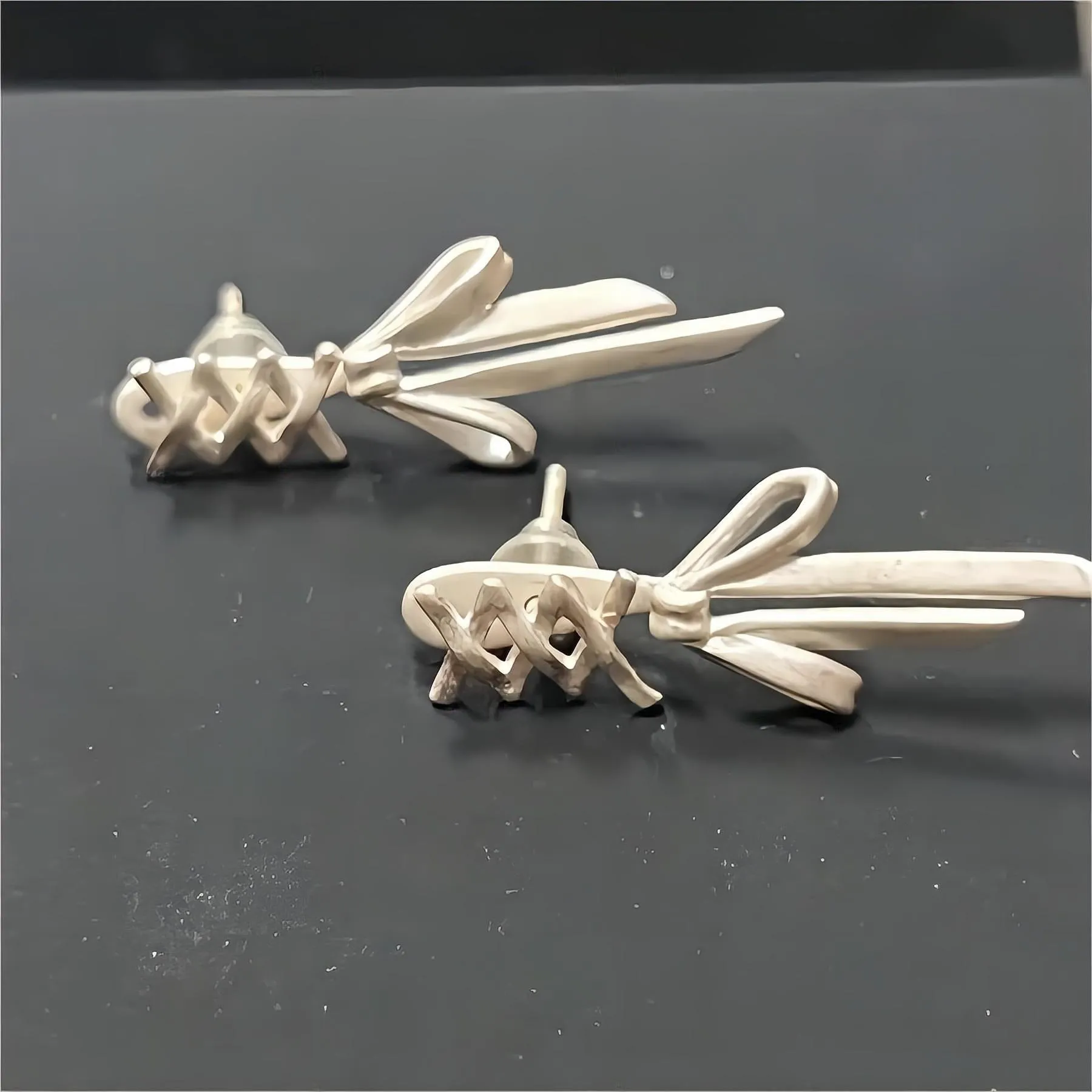 Elegant Transformable Ribbon Earrings