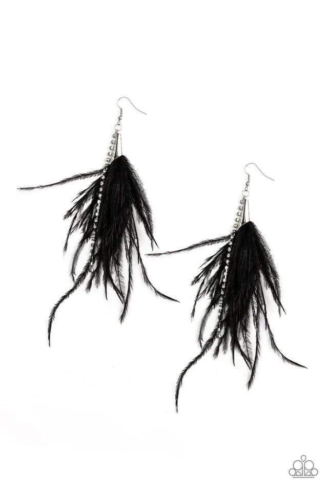 Paparazzi Earring ~ Showstopping Showgirl - Black