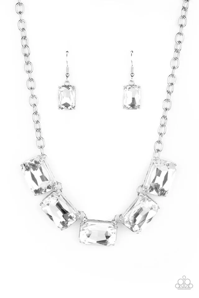 Paparazzi Necklace ~ Deep Freeze Diva - White