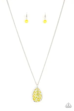 Paparazzi Necklace ~ Gleaming Gardens - Yellow