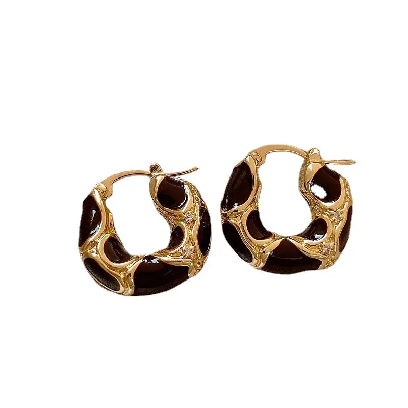 VAIGE Elegant Antique Gold Hoop Earrings